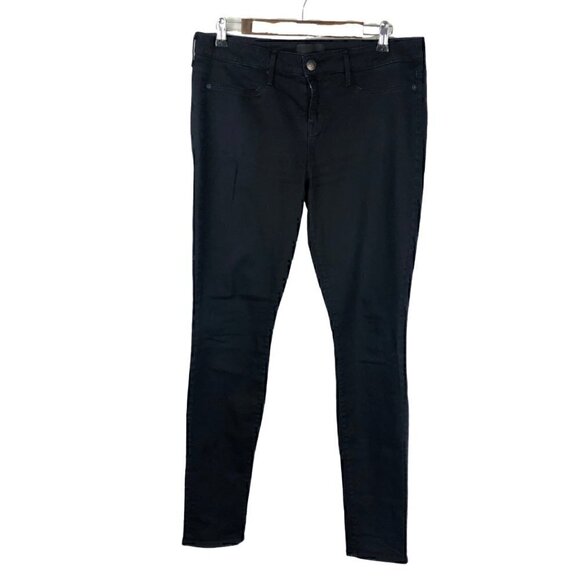 Vince Riley Legging jeans in Overdyed Black - Picture 2 of 12
